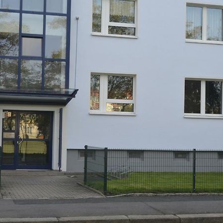 Апартаменти F3 - "Gemuetlich Mit Kunst" Дрезден Екстер'єр фото